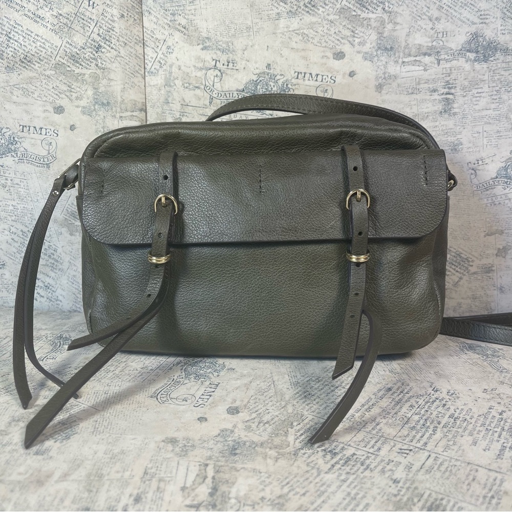 Banana Republic Leather Sunset Collection Camera Bag
